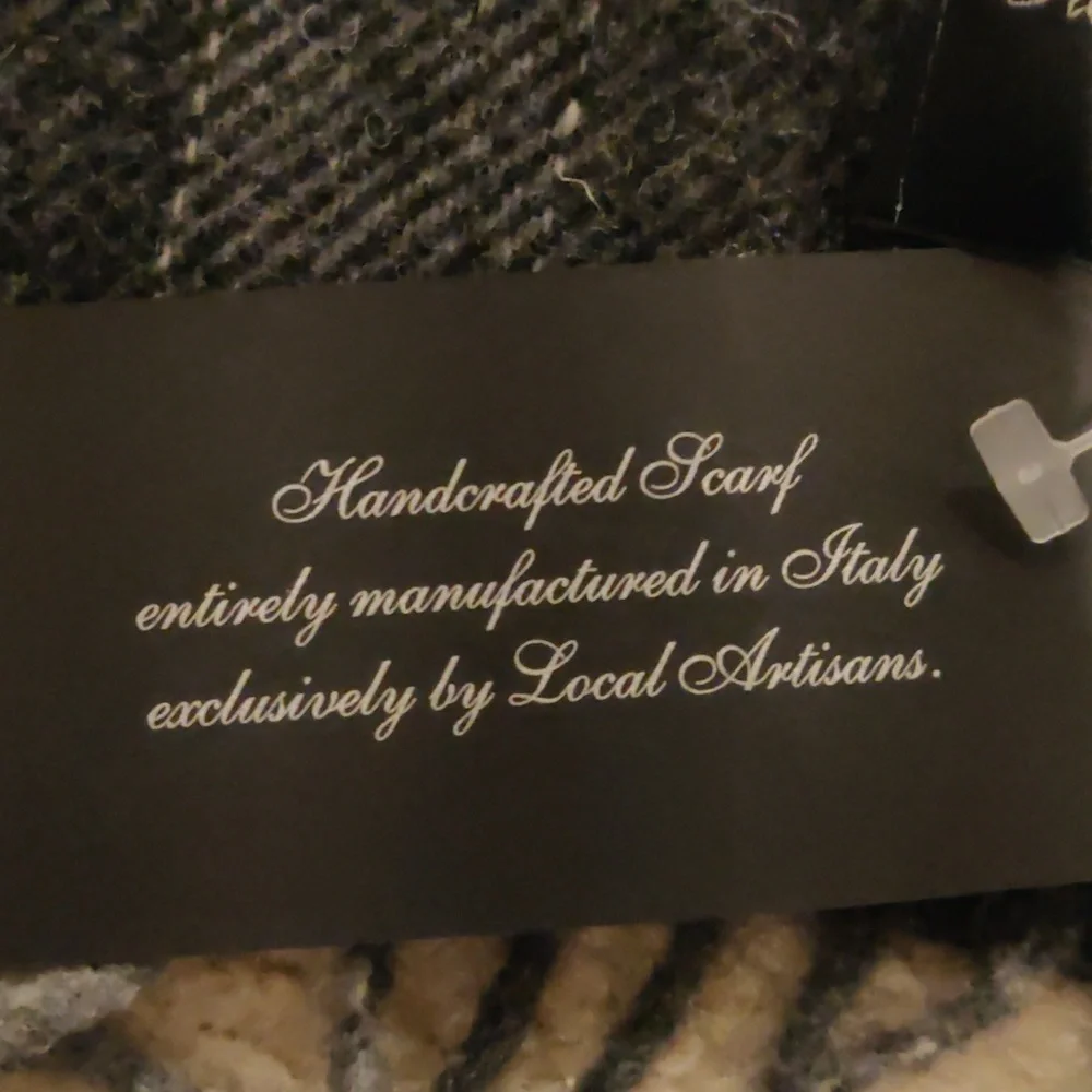 New!Men's Black and Gray Striped Plaid  100% Lambwool Scarf Made In Italy